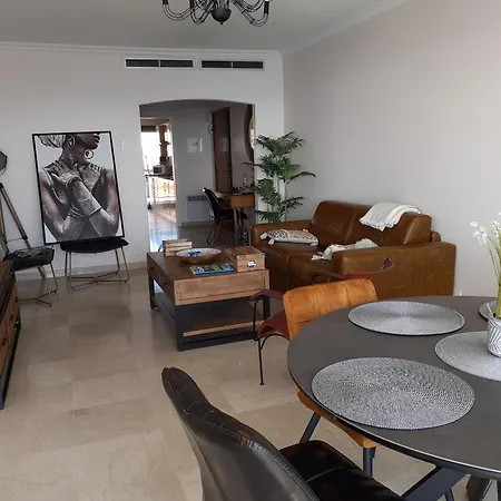 Bel Appartement, Sublime Vue Mer, 2 Terrasses * Antibes